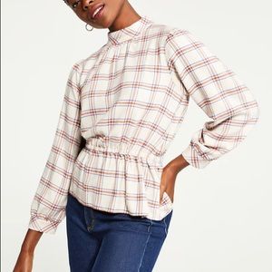 NWT Ann Taylor Plaid Ruffle Sleeve Cinched Hem Top